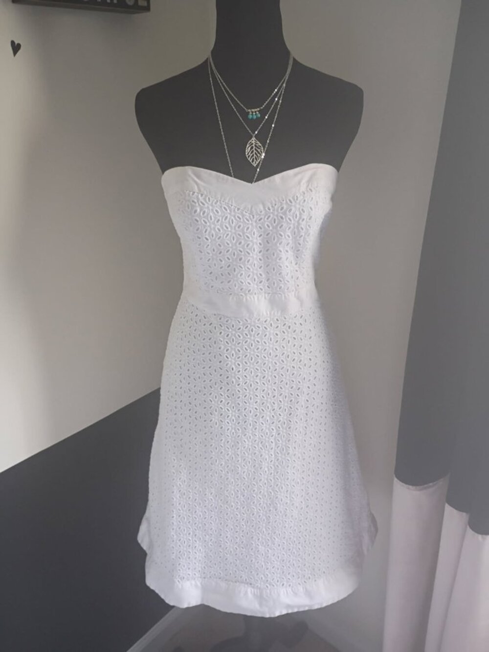 White House Black Market Strapless Eyelet Dress (Sz. 6)